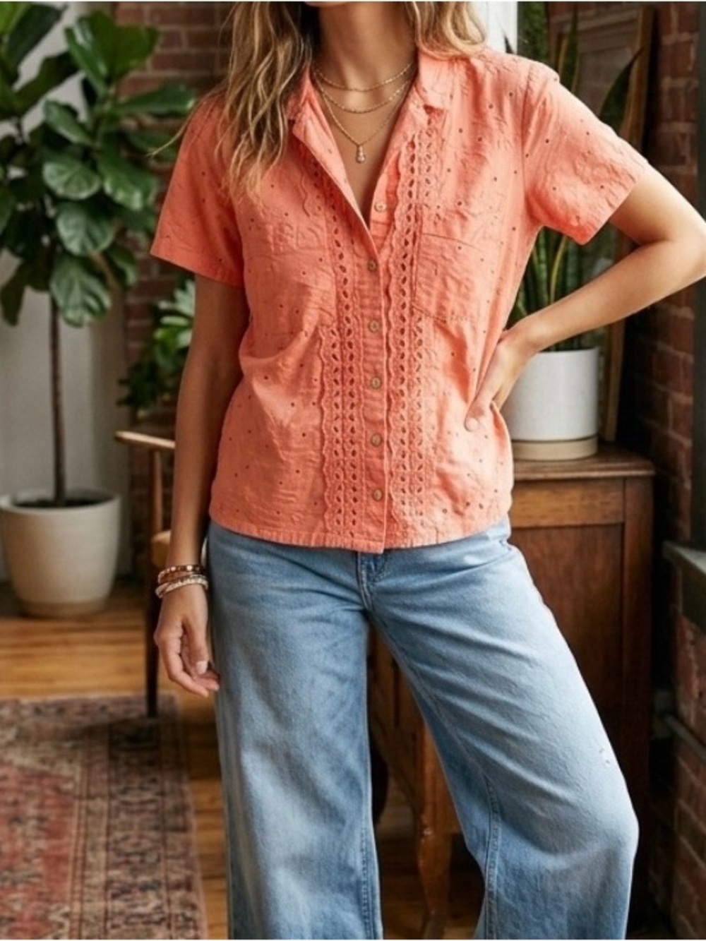 Anthropologie Maeve Coral Eyelet Guayabera Button-Up Blouse Short Sleeve Women 8